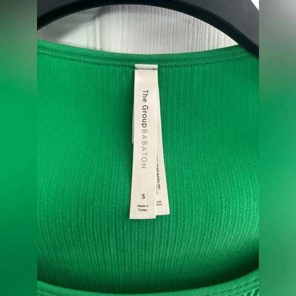 Babaton Aritzia Sculpt Knit Squareneck Top color Green size small - Picture 3 of 6